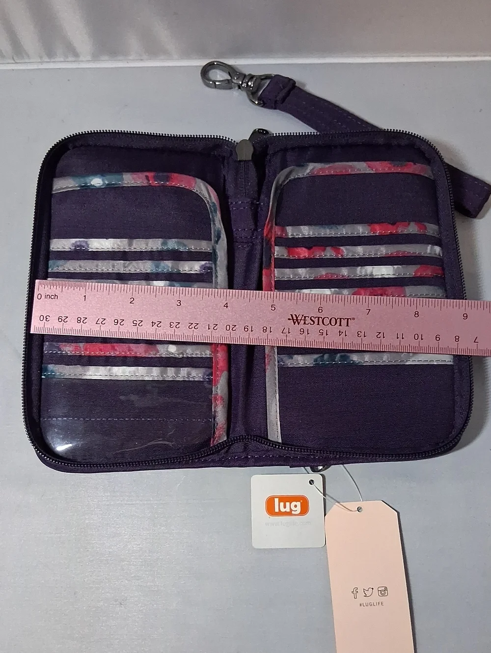 Nylon fabric lug wallet
